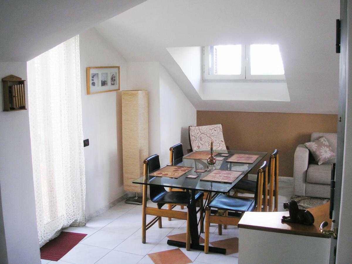 Appartamento Per 4 Persone Acerra Extérieur photo